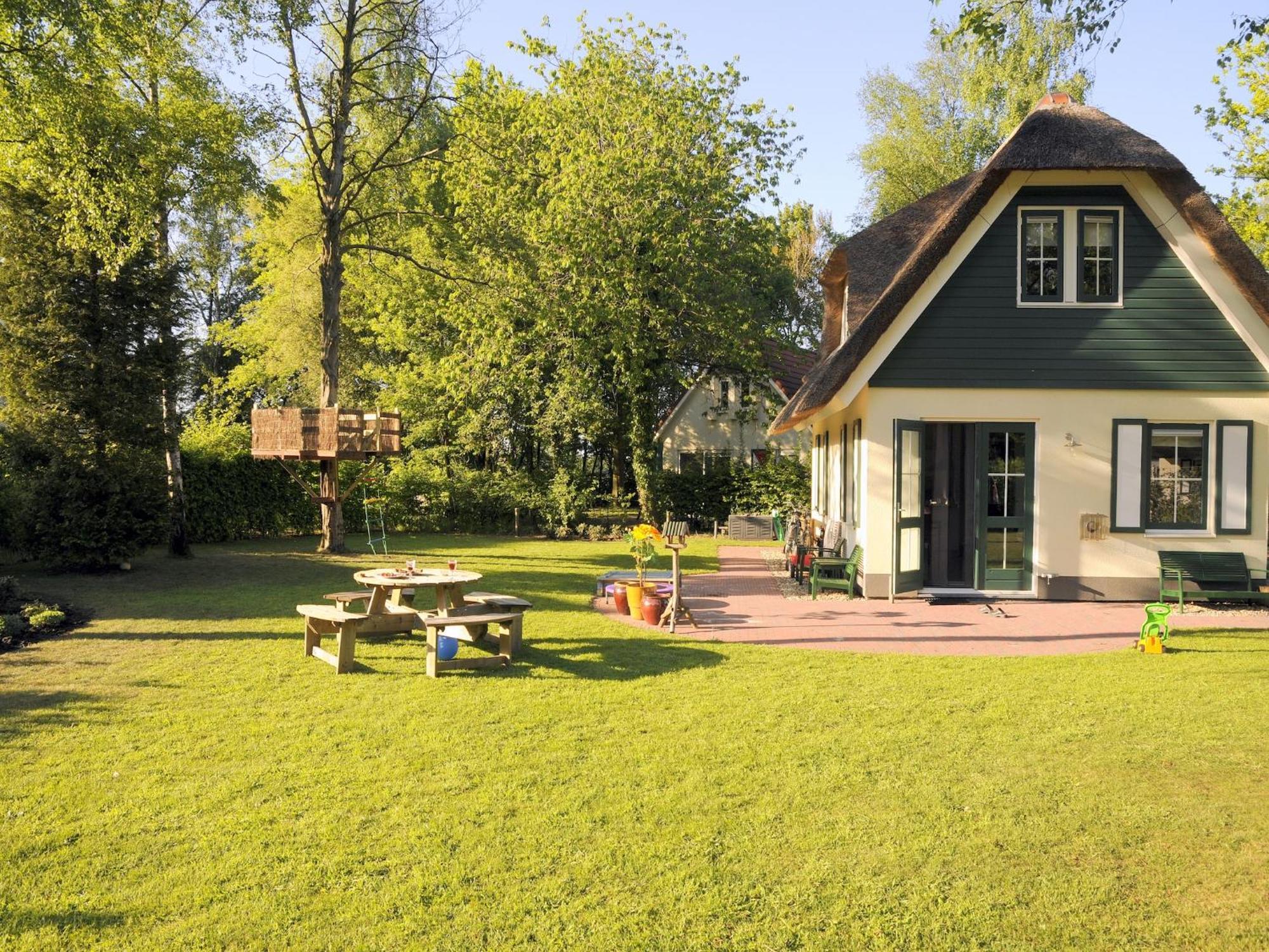 Beautiful Holiday Home In Heeten With Private Garden מראה חיצוני תמונה